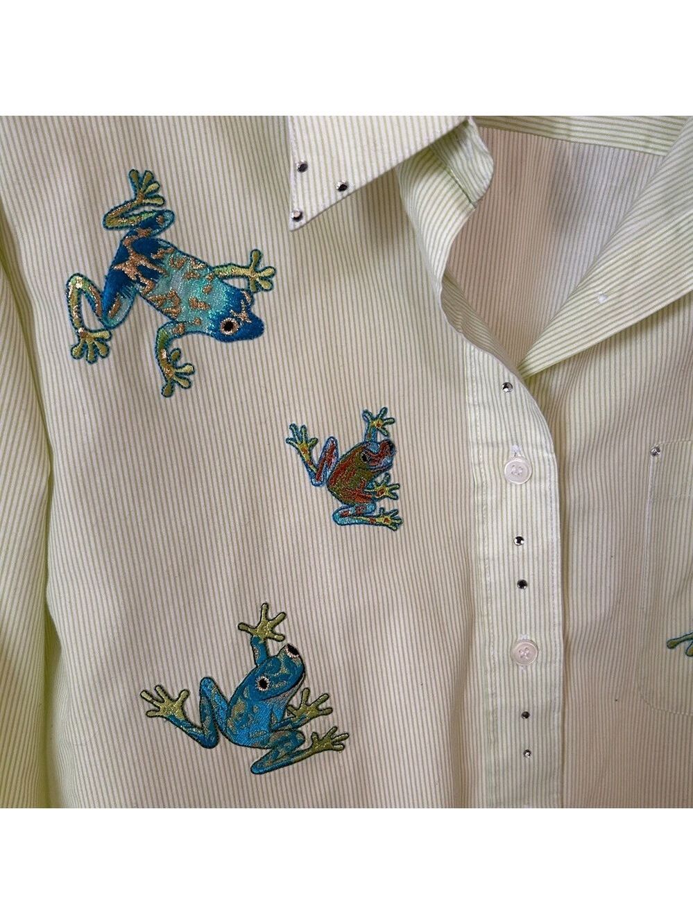 Vintage Y2K Mili Designs Blouse with Whimsical Embroidered Frogs! - Picture 3 of 11